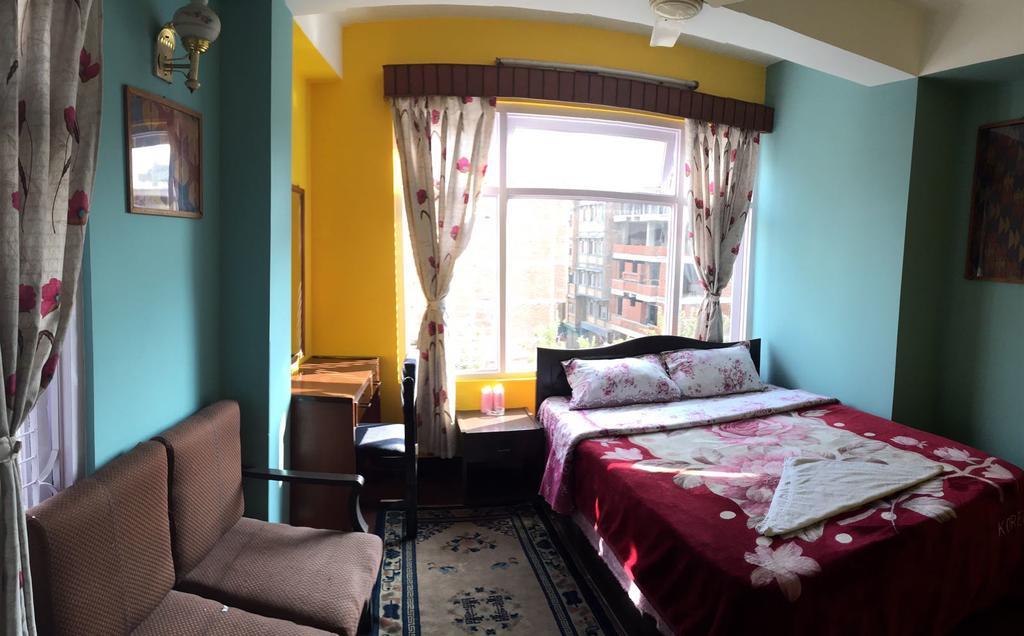 Hotel Discovery Inn Katmandu Zewnętrze zdjęcie