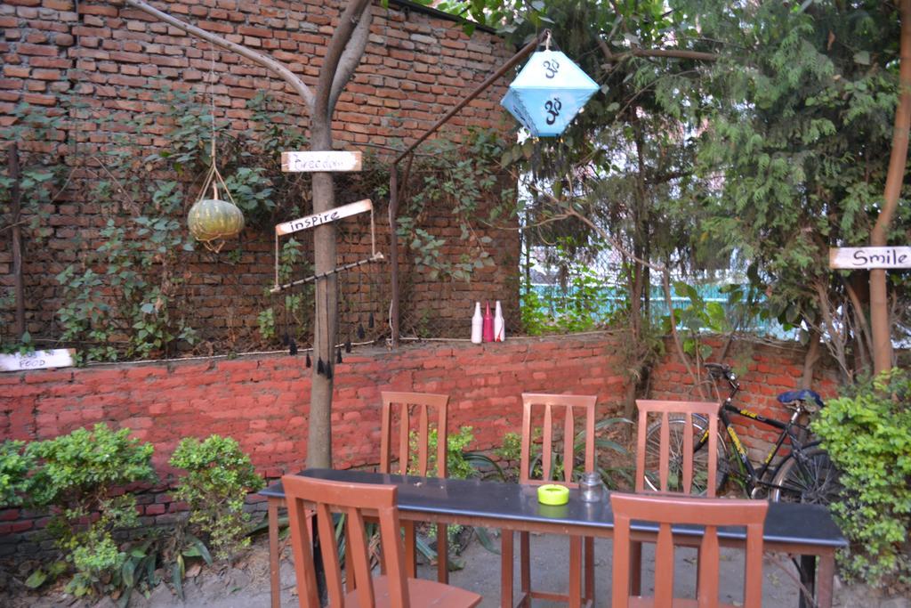 Hotel Discovery Inn Katmandu Zewnętrze zdjęcie